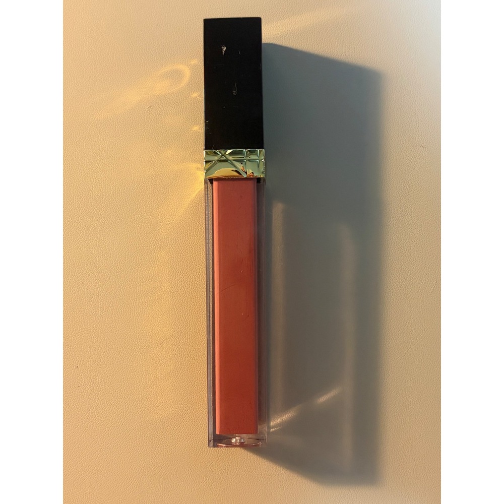 Kylie's Pretty Liquid Lipstick Mauve Pink Hello Kitty Bow Cap Gold Detail - Picture 2 of 6